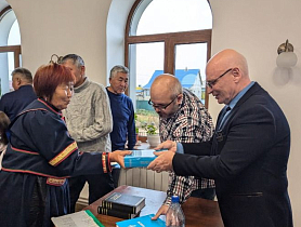 Библия на бурятском языке уже в республике!